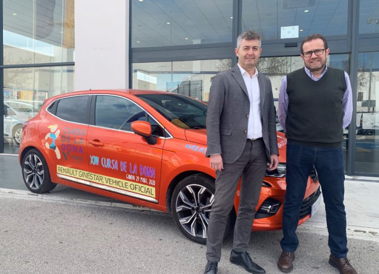 Presentado el coche oficial de la Cursa de la Dona Vicky Foods