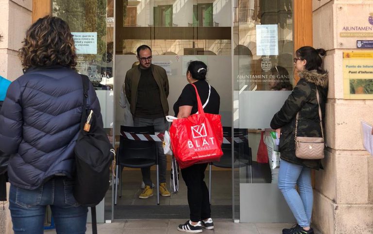 El PP propone repartir a todos los vecinos un kit con mascarillas, guantes y gel hidroalcohólico