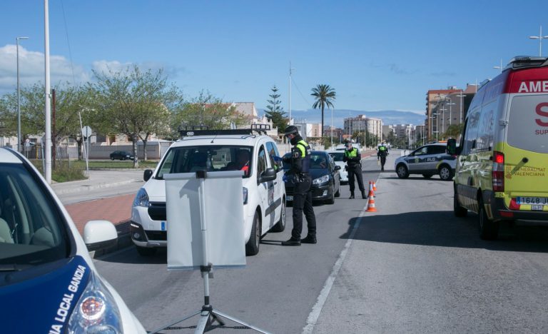 Esto es lo que te puede pasar si intentas ‘disfrutar’ la Semana Santa en tu segunda residencia