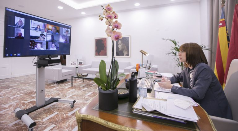 Gandia tendrá una bolsa de empleo de informadores de servicios a pie de calle