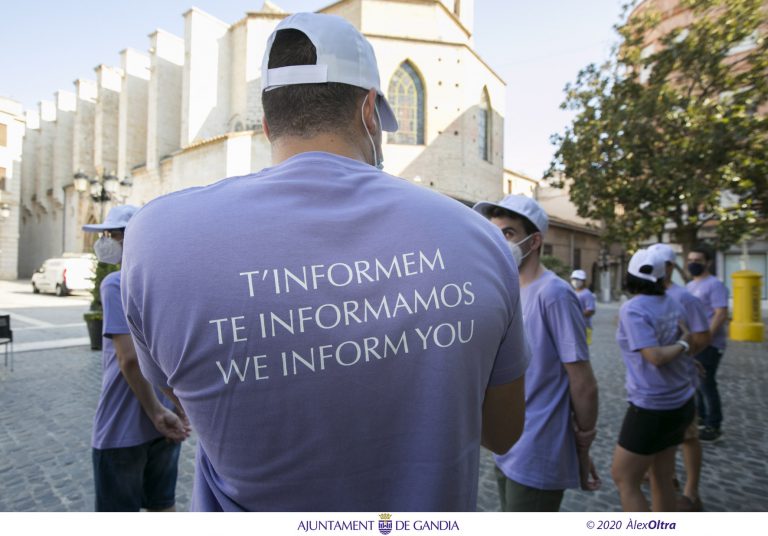 Els informadors de servei gestionen 256 incidències durant el primer mes