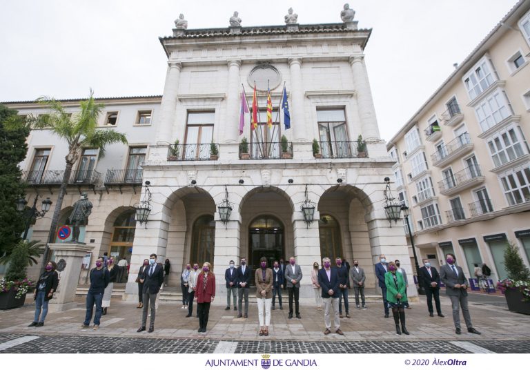 El Consell de les Dones condemna la violació grupal d’una menor
