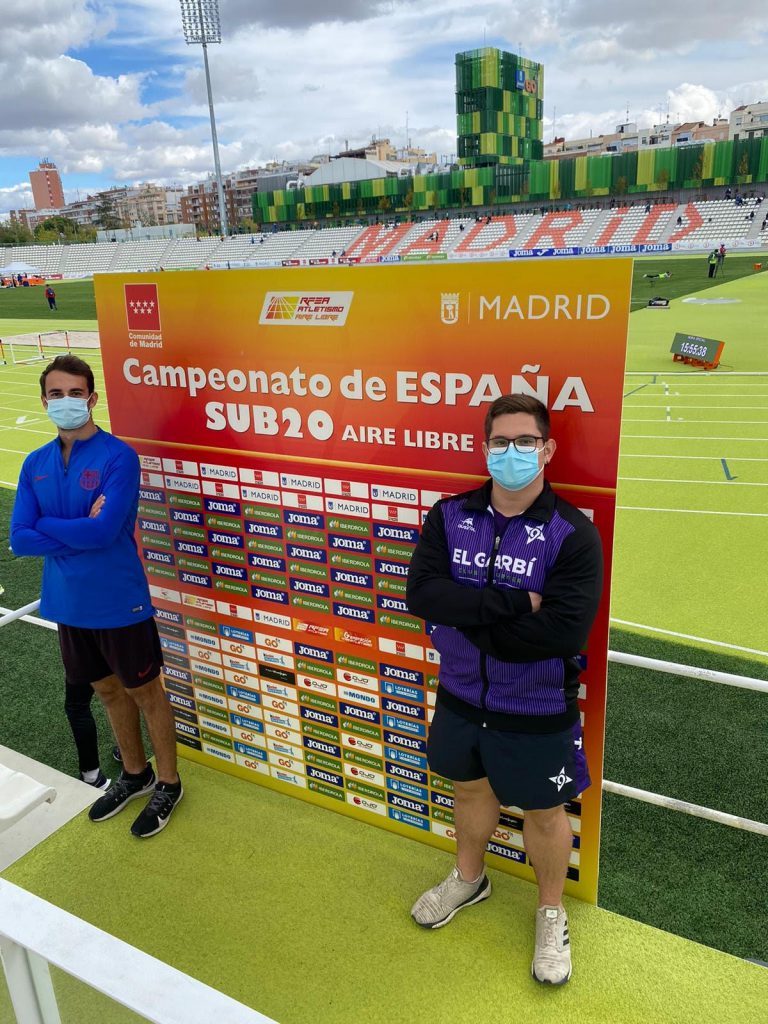 Tres atletas gandienses compiten en el Campeonato de España S20