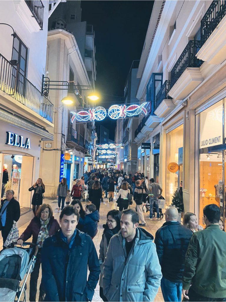 Una Gandia Open Night navideña adaptada a la pandemia