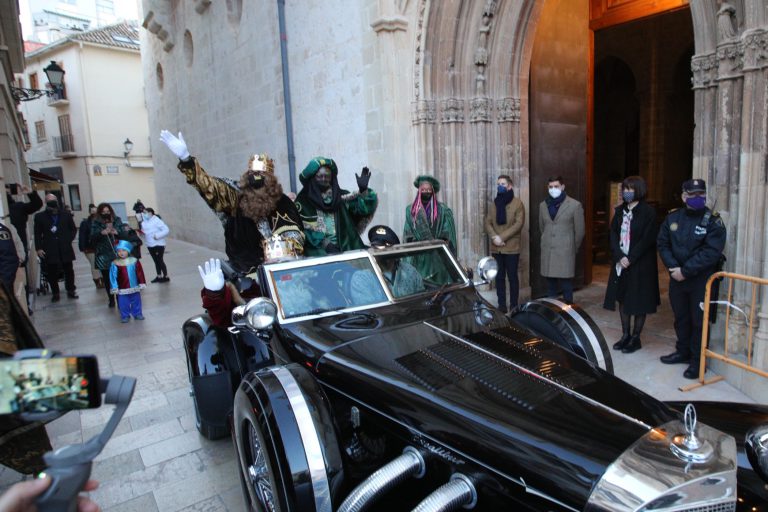 Cabalgata de Reyes Gandia 2018: itinerario y horario