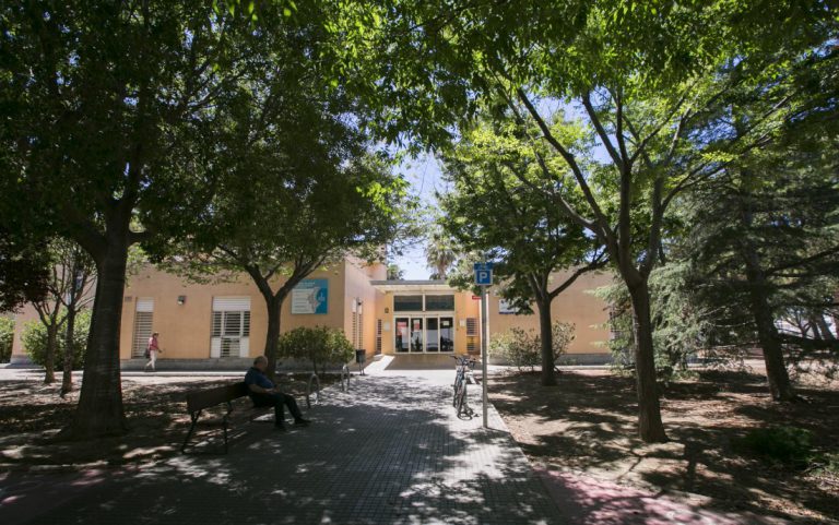 horario del centro de salud del grau