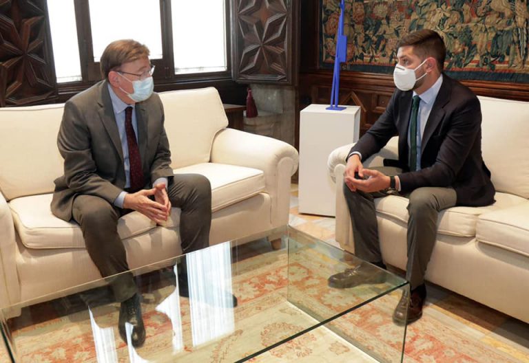 Prieto es reuneix amb Ximo Puig: «Tindrem el suport del president i el Consell»