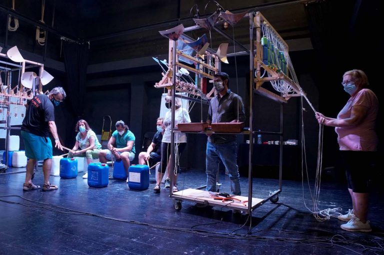 Un teatre pioner creat amb persones sordes es presentarà al sisé RRRR! Festival d’Art i Reciclatge