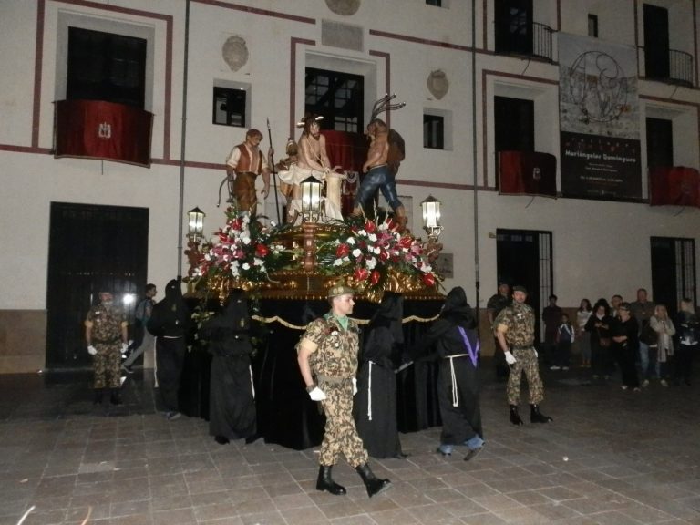 Nueva sección de mujeres portadoras en la Hermandad de la Flagelación