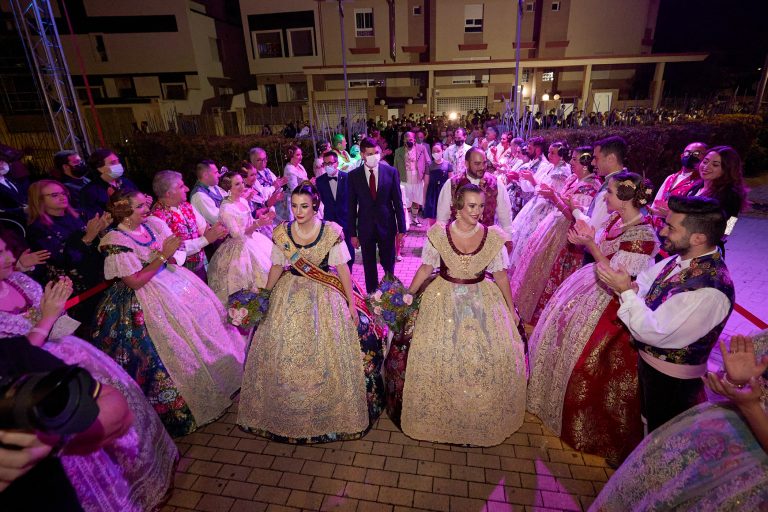 Presentación de las Falleras Mayores de Gandia 2022 en imágenes