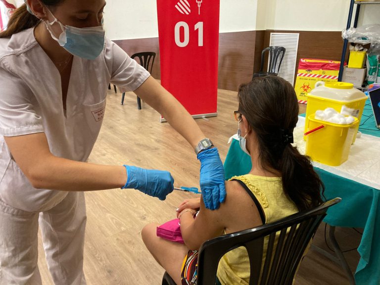 Vuelven las jornadas de vacunación contra la covid-19 a Gandia