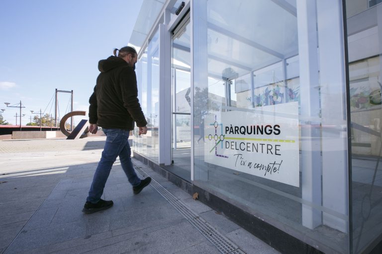 El comercio y hostelería bonifican con parking gratis a sus clientes