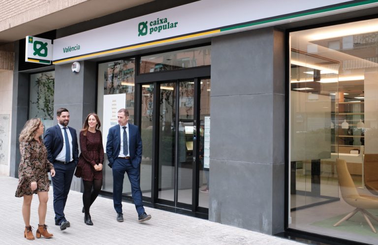 Caixa Popular continua creixent de forma sostenible i compromesa amb diverses iniciatives de caràcter social