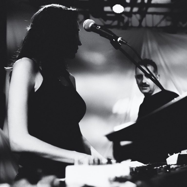 L’11é Festival HOSTES arriba al Raval carregat de jazz, folk i pop mediterrani