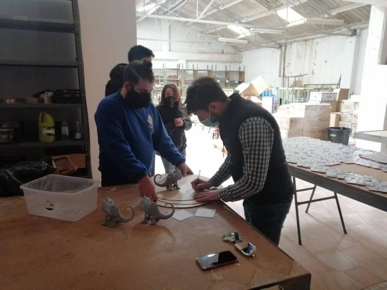 Espurna colabora en el monumento infantil de la falla Serpis