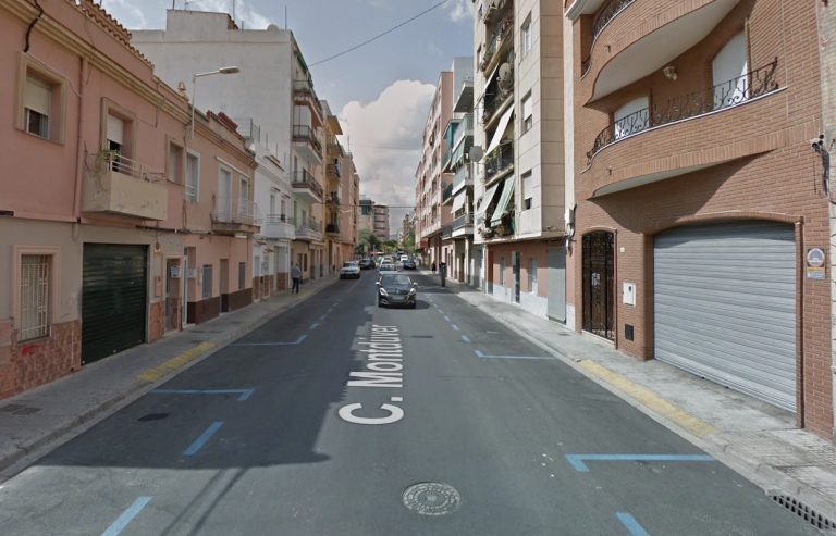 Pascal Renolt exige que se elimine la zona azul en la Calle Montdúver