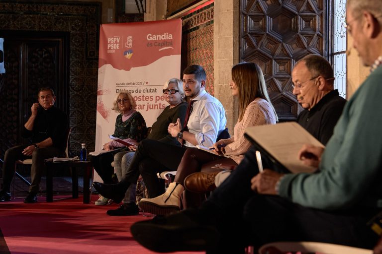 Prieto apuesta por la creación de un centro de día para Gandia