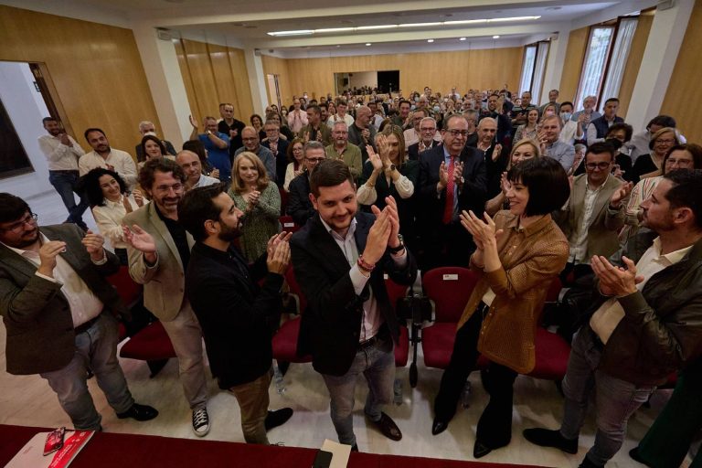 Prieto toma las riendas del PSPV-PSOE de Gandia: «Los gandienses saben que somos una certeza»