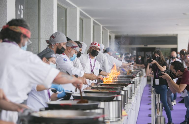 Gandia celebra el I Concurso Amateur de Fideuà el 6 de agosto
