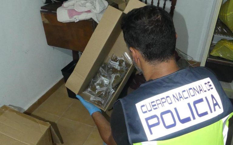 Desarticulado un grupo criminal dedicado a la venta de drogas en Gandia