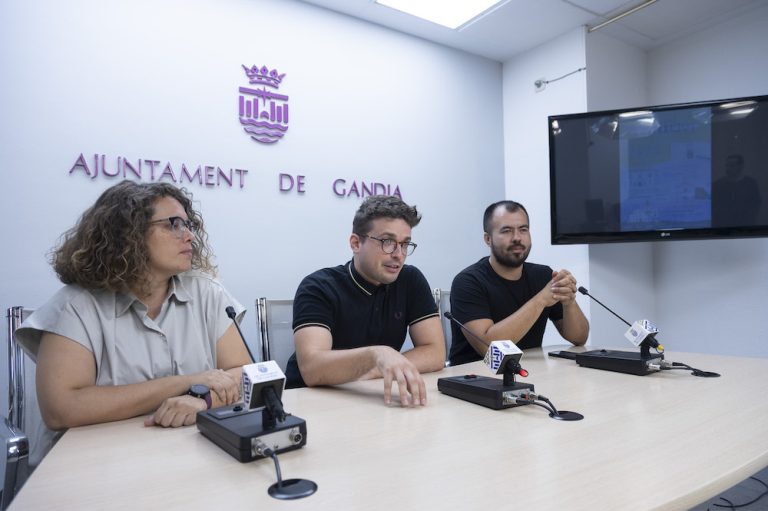 La poesía y la música vuelven a llenar los espacios patrimoniales de Gandia