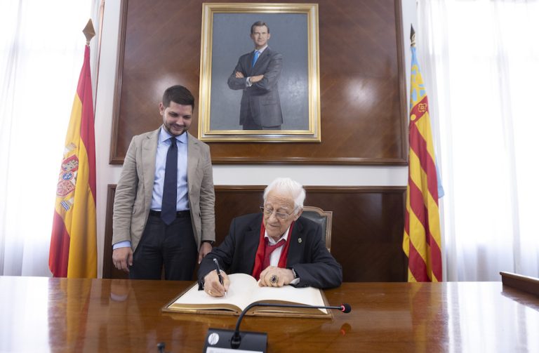 El Padre Ángel visita Gandia
