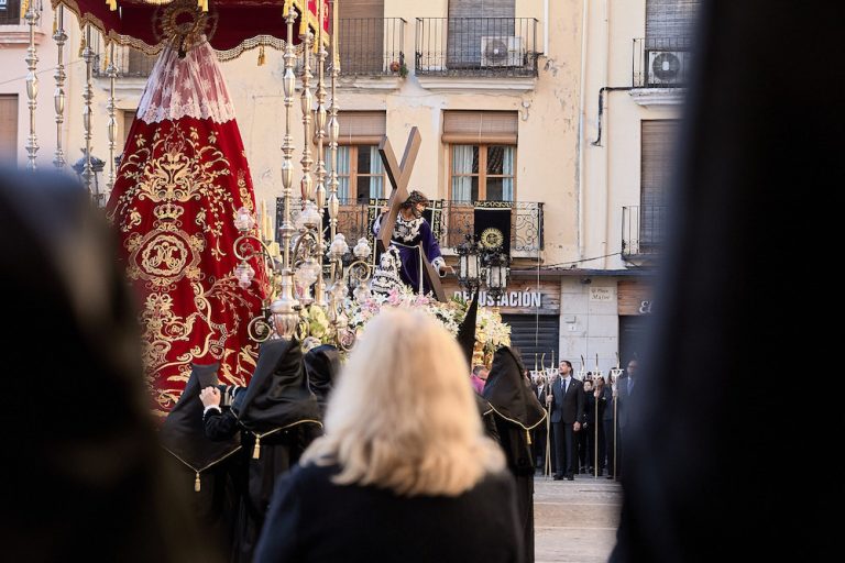 Mujeres de fe y liderazgo: los ‘nuevos’ rostros de la Semana Santa en Gandia