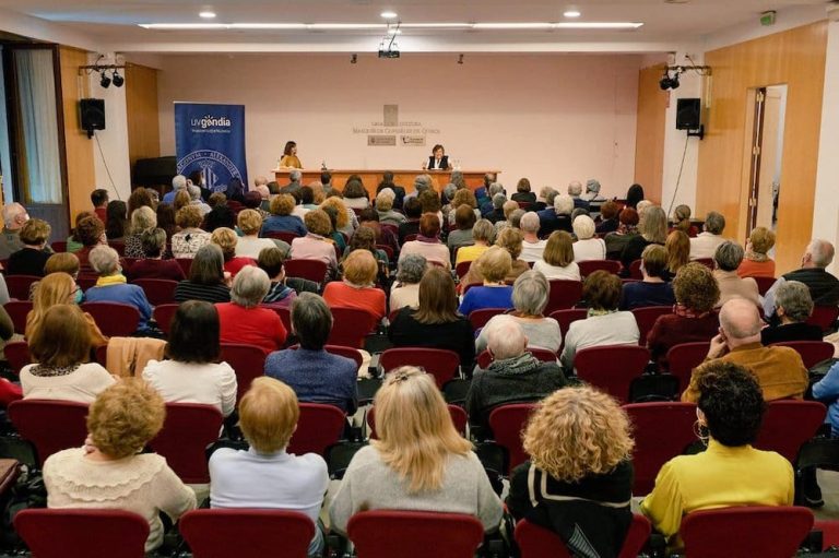 La 40ª Universitat d’Estiu de Gandia ofrece 12 cursos con microcredenciales
