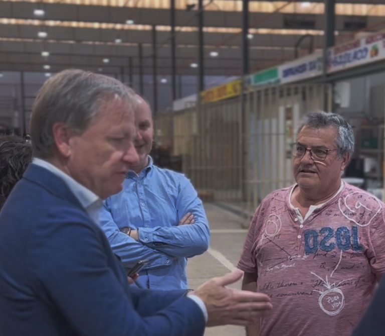 Moragues apuesta por el Mercado de Abastos «como fuente de riqueza y crecimiento»