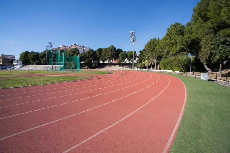 Gandia reabre las instalaciones deportivas y municipales