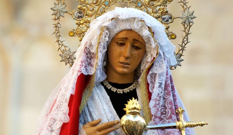 La Hermandad de la Dolorosa presenta su documental
