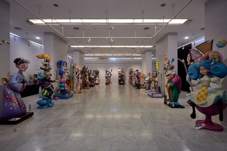 Las Fallas de Gandia viven un intenso fin de semana pre-fallas