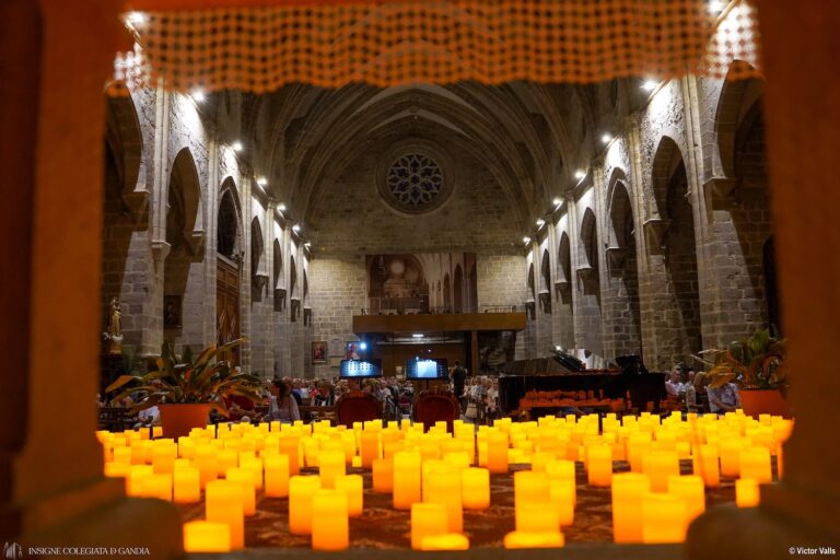 La soprano Lucia Castelló inaugura el I ciclo de conciertos «A la Llum de la Seu»