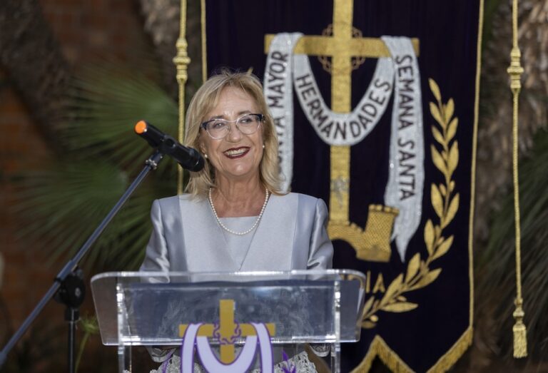 El nombramiento de Juana Gregori como Madrina de la Semana Santa en imágenes