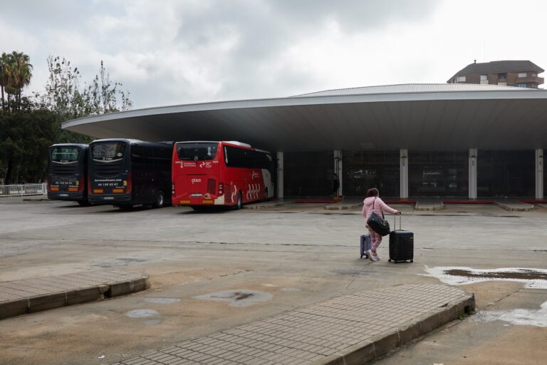 ALSA amplía los horarios de autobuses entre Gandia y Valencia para paliar las restricciones ferroviarias por la DANA
