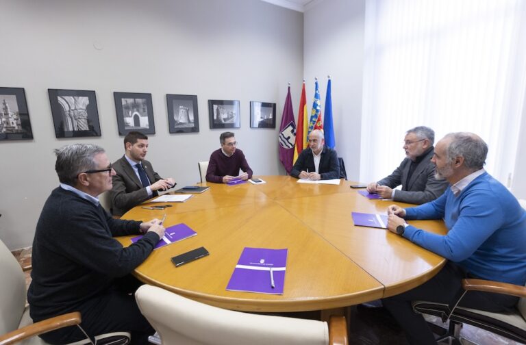 Prieto presenta los presupuestos 2025 a la Mesa de Diálogo Social