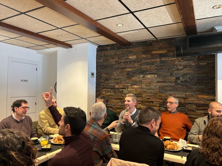 El PP se reúne con los medios para presentar su nueva hoja de ruta