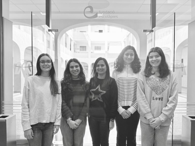 «Criptoentusiastas»: el proyecto de Escolapias Gandia que conquista el primer premio en educación financiera