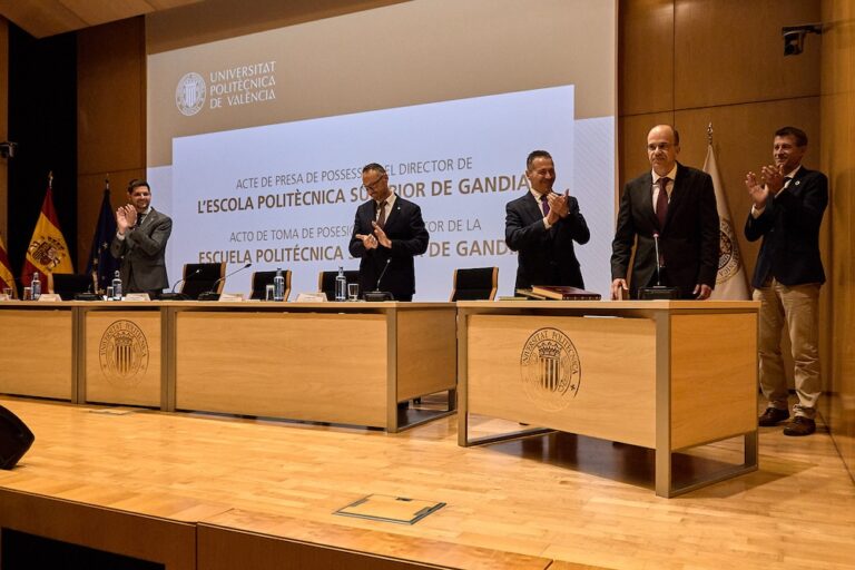 Vicenç Almenar toma posesión como nuevo director del Campus de Gandia