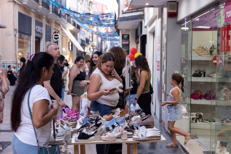 Botigues a la Nit regresa el 8 de agosto