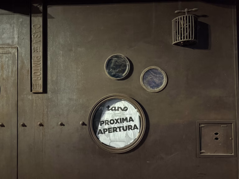 La mítica pastelería Tano reabre sus puertas en el centro de Gandia