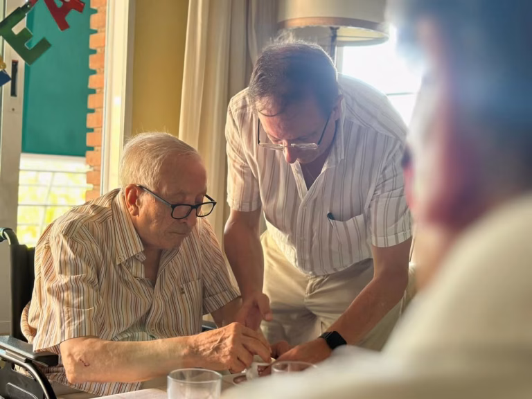 Fallece Pepe Santatecla, referente de la gestoría y seguros en Gandia