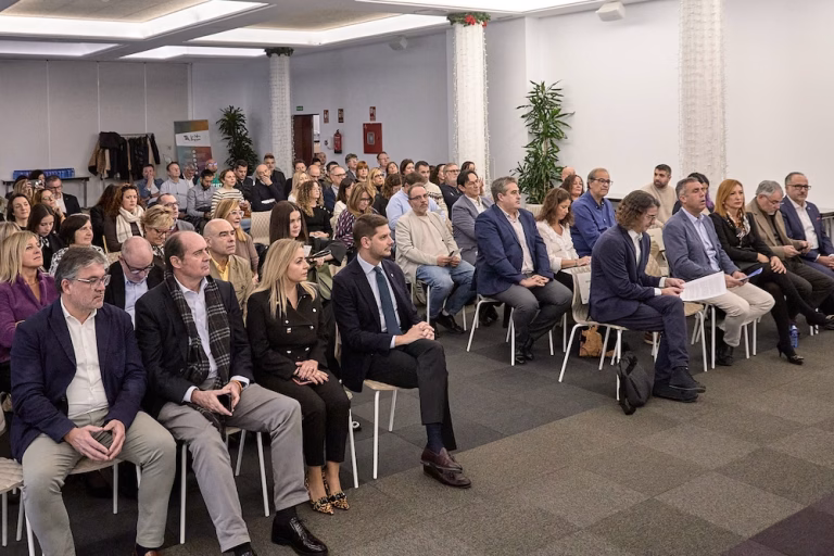 La jornada “Territorios en Beta” reúne en Gandia a expertos en gobernanza, IA y desarrollo local