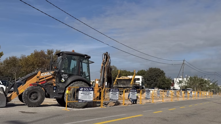 Comienzan las obras de modernización del polígono industrial Rajolar en Gandia