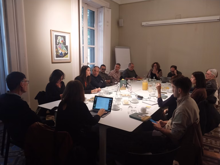 Gandia presenta sus Premios Literarios 2025 en Barcelona